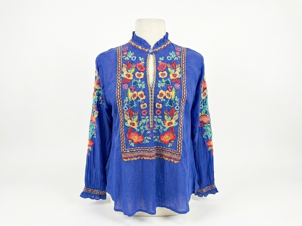 NEW JOHNNY WAS simone rose blouse in blue